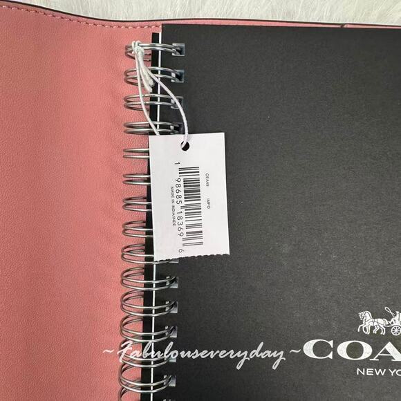 Coach Notebook In Signature Canvas/Gold/Powder Pink CEA49 NWT - Picture 6 of 6